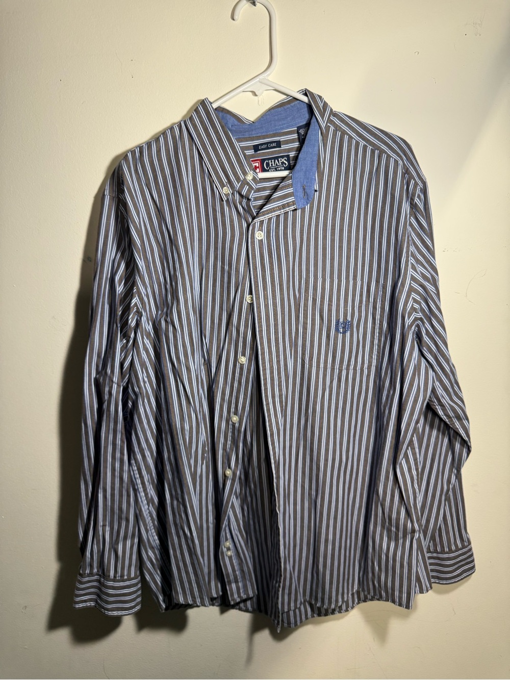 Chaps Men's Brown & White Striped Button-Down Shirt with Blue Trim